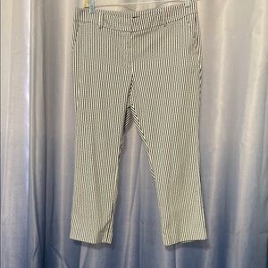 Ann Taylor Black and White Ankle Cropped Pants